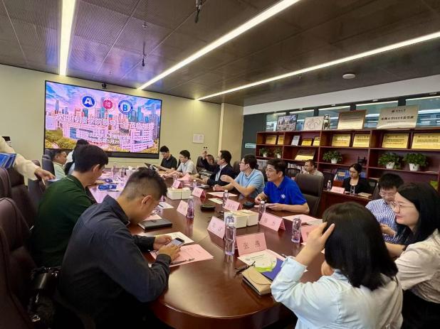 传播学院赴人工智能学院调研交流 深化学科融合发展