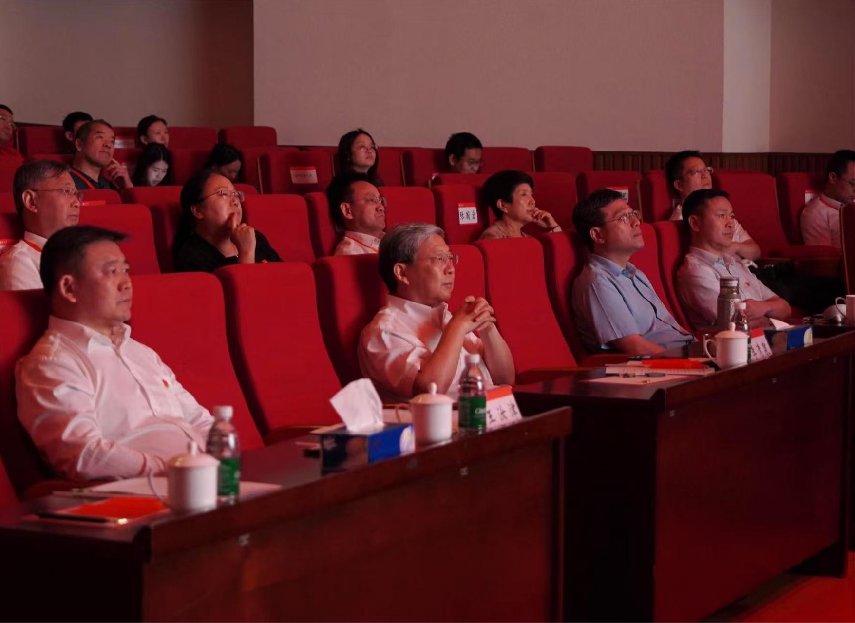 《亲爱的红军》亮相深圳“标杆引领高校行”活动